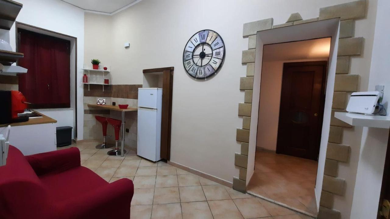 White Home 2 San Gregorio 14 نابولي المظهر الخارجي الصورة