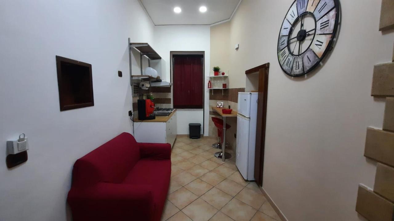 White Home 2 San Gregorio 14 نابولي المظهر الخارجي الصورة