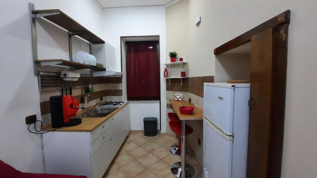 White Home 2 San Gregorio 14 نابولي المظهر الخارجي الصورة