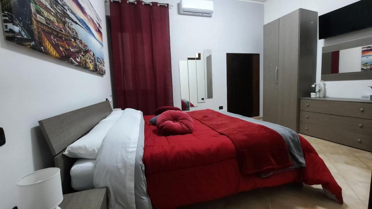 White Home 2 San Gregorio 14 نابولي المظهر الخارجي الصورة